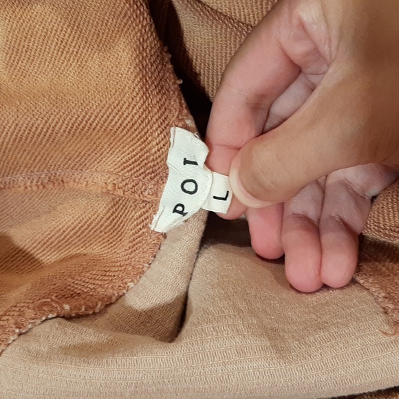 🥮POL Hooded Tan and Cream Zipper Cropped Jacket (Large)🥮 - Picture 8 of 10